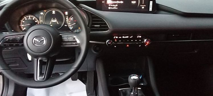 Zunanja slika - Mazda Mazda3 - G140 HOMURA - 8