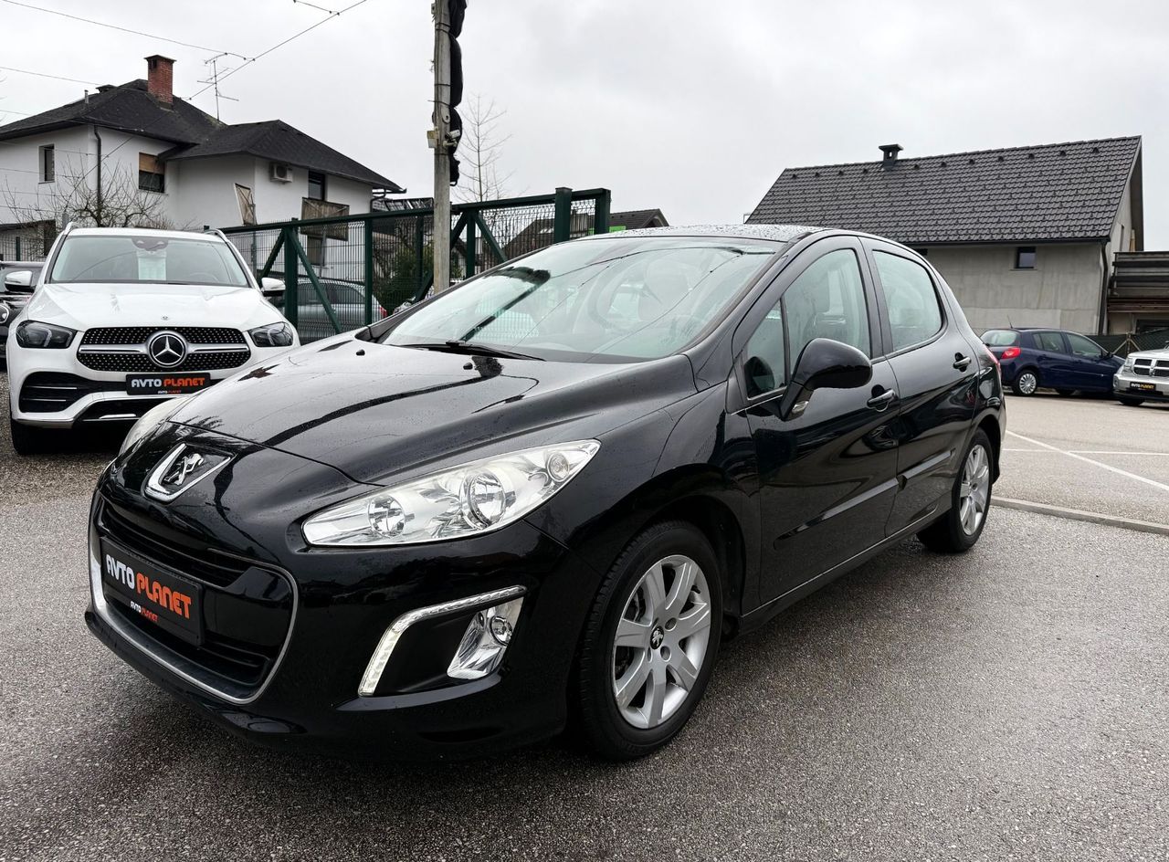 Zunanja slika - Peugeot 308 - ACTIVE 1.6i SLO.VOZILO 2.LASTNICA LED AVTO.KLIMA - 1