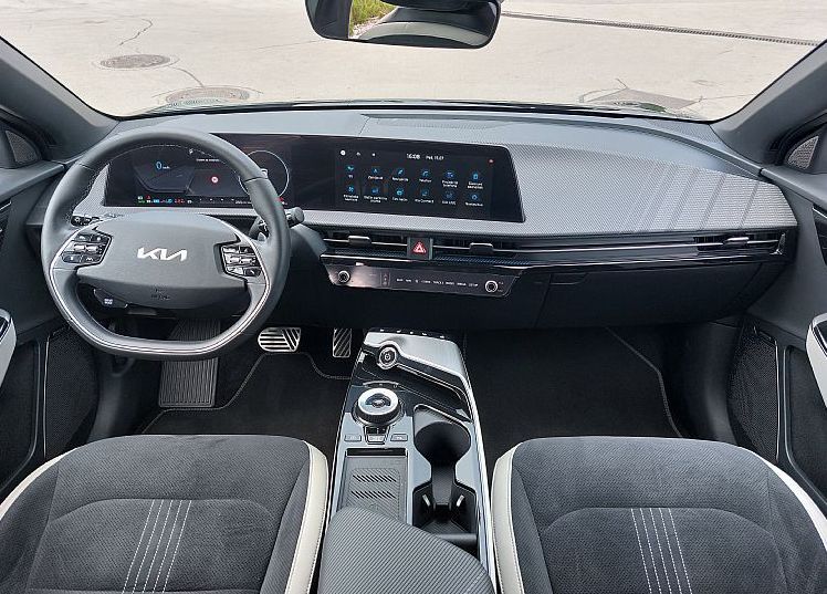 Zunanja slika - KIA EV6 - GT-Line Energy 77 kWh. 168kW RWD - 8