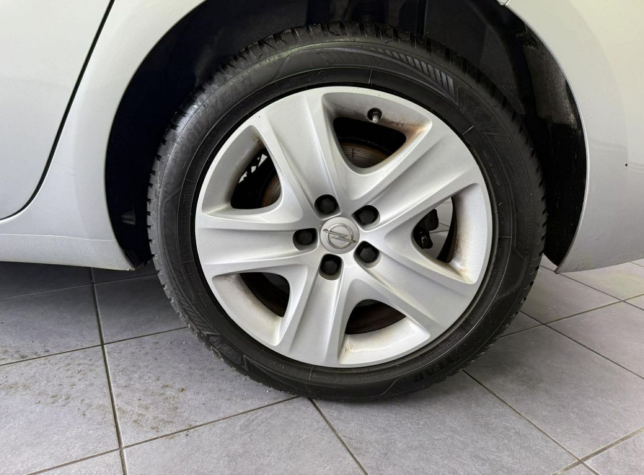 Zunanja slika - Opel Zafira - Opel  1.4 TURBO 103KW.NEMŠKI.NAVI.7 SEDEŽEV. - 8