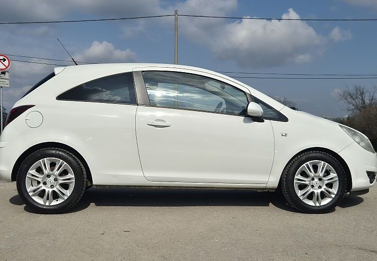 Zunanja slika - Opel Corsa - 1.4 16V COLOR EDITION °alu16° °AVT KLIMA° °odlična - 8