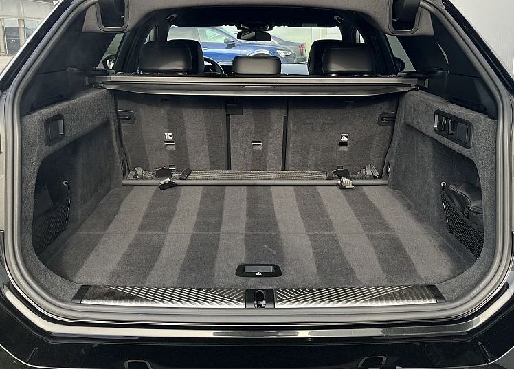 Zunanja slika - BMW Serija 5 - Touring: 520d-M OPTIK-LED-NAVI-HEAD-CARBON-ALU21 - 11