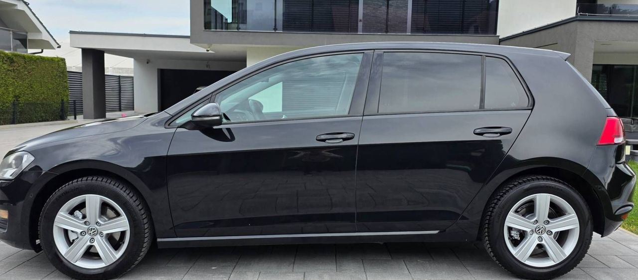 Zunanja slika - VW Golf - 2.0 TDI-HIGHLINE-ACC-SAMOPARKIRANJE-PDC-ODLIČEN - 5