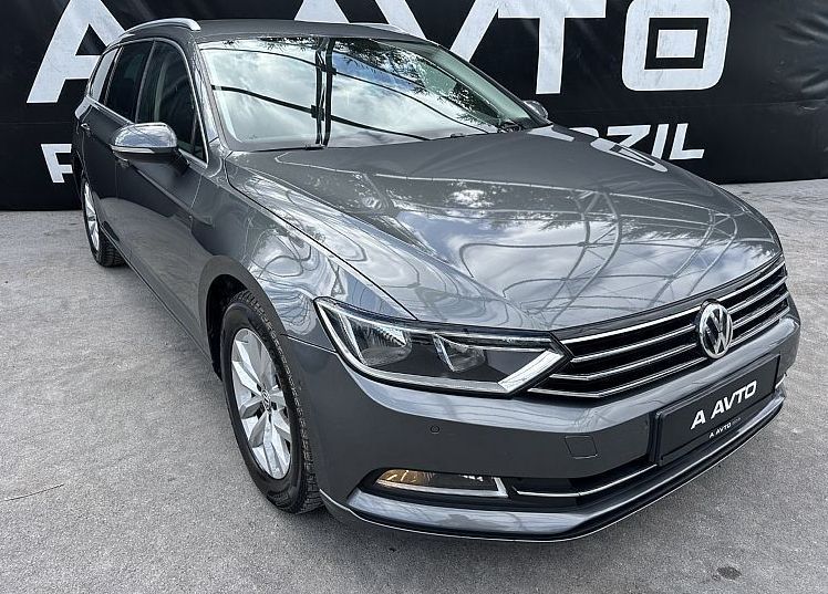 Zunanja slika - VW Passat - Variant 1.6 TDI DSG COMFORTLINE-NAVI-KAMERA-ACC-ALU... - 2