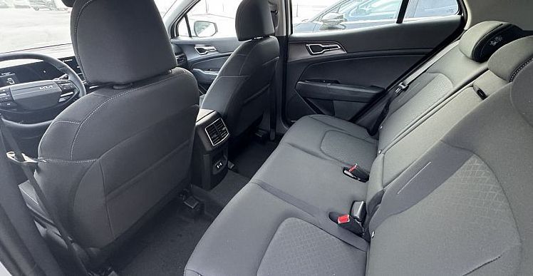 Zunanja slika - KIA Sportage - 1.6 T-GDi 110kW LX Fresh. 6 M T - 9