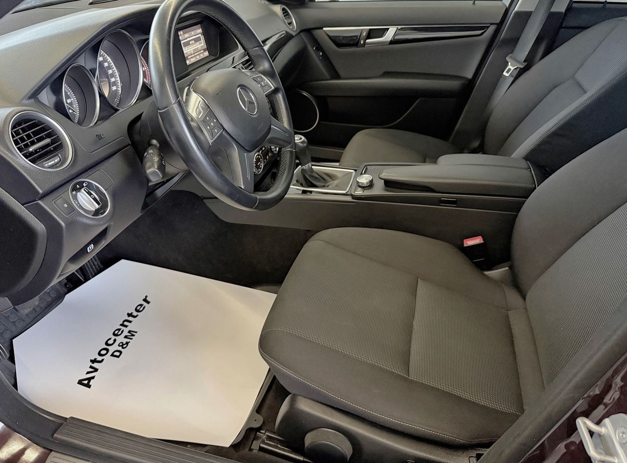 Zunanja slika - Mercedes-Benz C-Razred - C 220 CDI|SLO|XENON|NAVI|2X PDC|NOVE GUME - 8