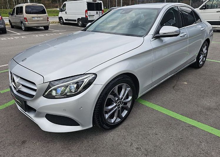 Zunanja slika - Mercedes-Benz C-Razred - C 2.2d AVANTGARDE|FuLED|Usnje|kamera|NAVI|Panorama - 1