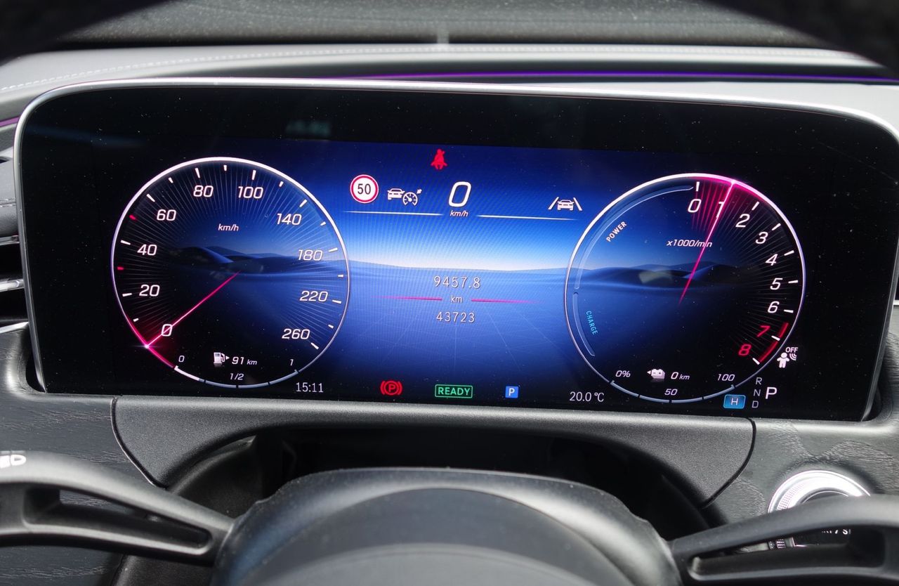 Zunanja slika - Mercedes-Benz E-Razred - E 300 e T AMG LINE- FIX OM - 4.99 - 12