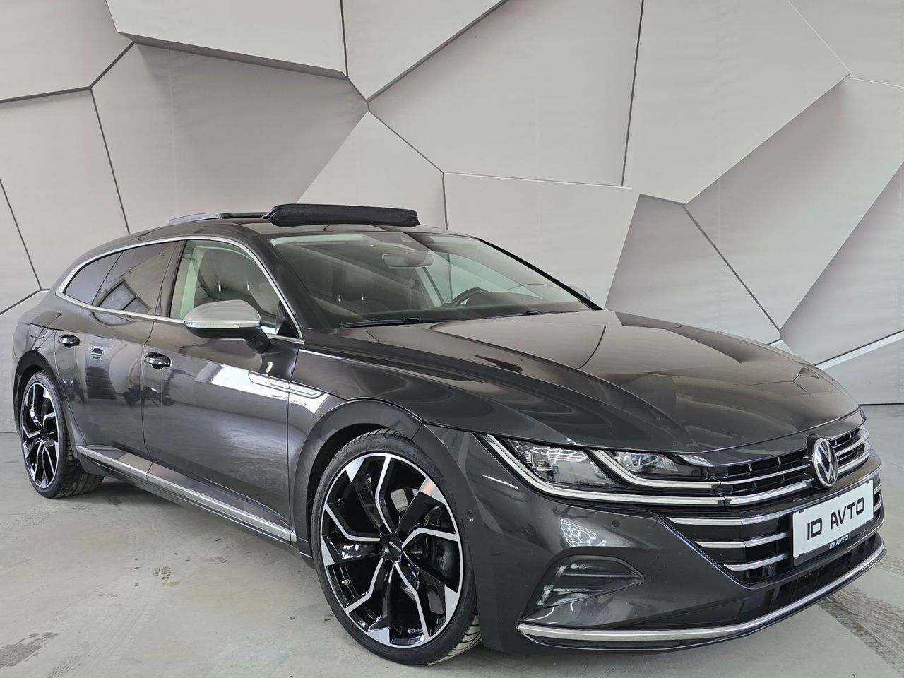 Zunanja slika - VW Arteon - 2,0 TDI BMT R-Line DSG - 1