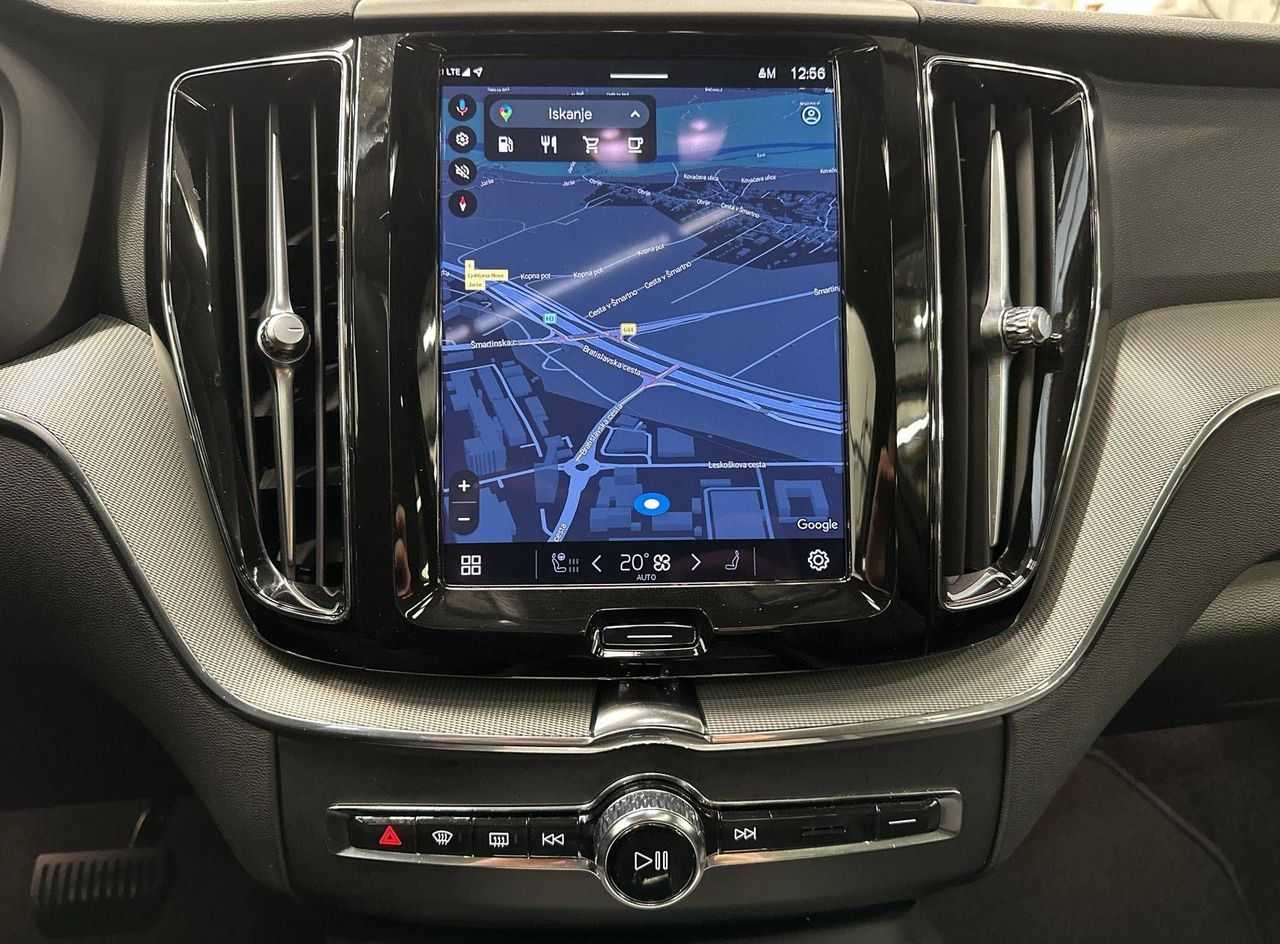 Zunanja slika - Volvo XC60 - B4 D Plus Dark AT... - 16