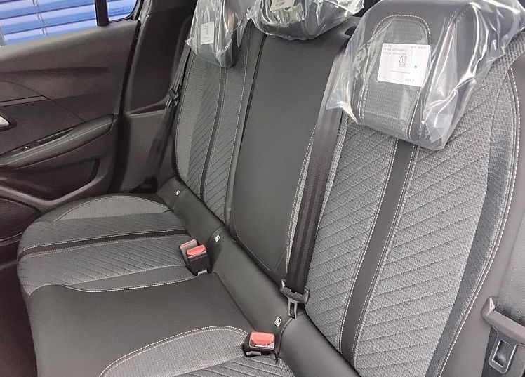 Zunanja slika - Peugeot 208 - ALLURE PureTech 100 - 7