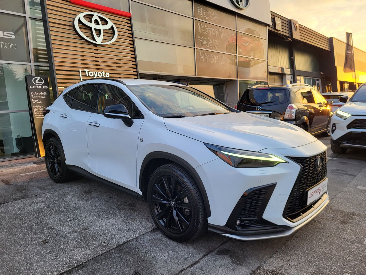 Zunanja slika - Lexus NX - 2.5 PHEV F Sport - 2