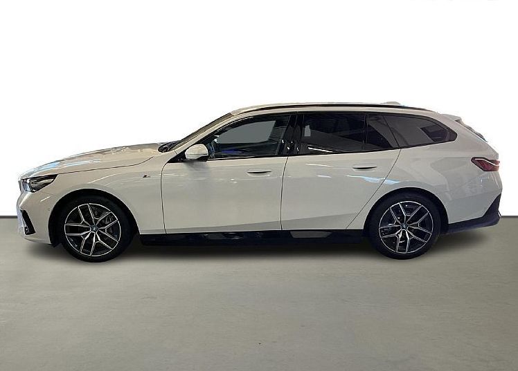 Zunanja slika - BMW i5 - eDrive40 touring M Sport - 2