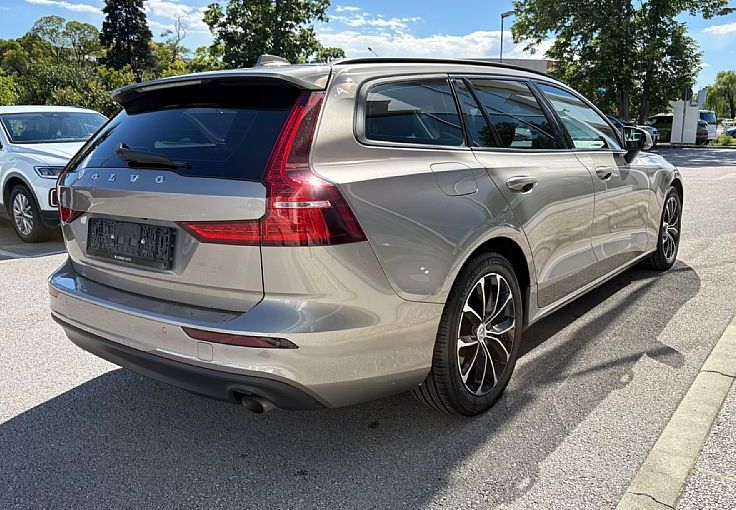 Zunanja slika - Volvo V60 - D3 Momentum - 3