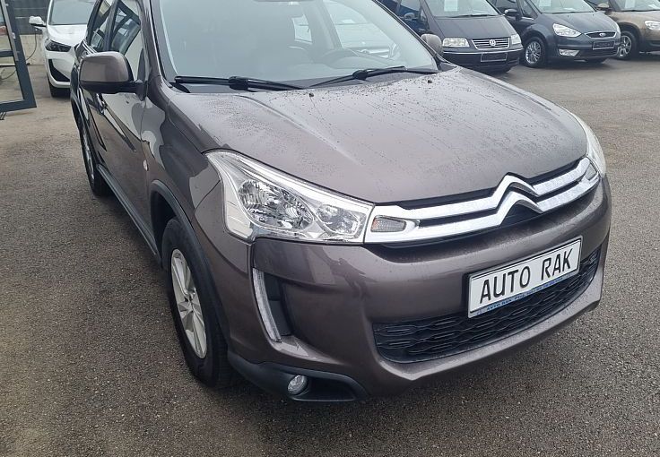 Zunanja slika - Citroën C4 Aircross - Seduction e-HDi 115 S S BVM6 2WD - 4