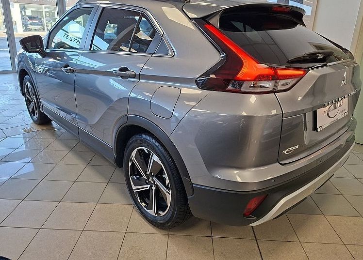 Zunanja slika - Mitsubishi Eclipse Cross - 2.4 MIVEC Instyle S-AWC 4WD-LED-NAVI-KAMERA- - 3
