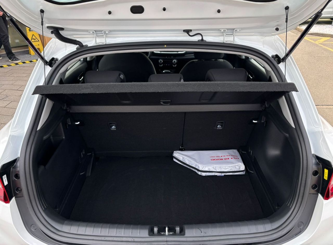 Zunanja slika - KIA Stonic - 1.0 TGDI LX Urban+ DCT SLO-KAMERA-TEMPOMAT - 6