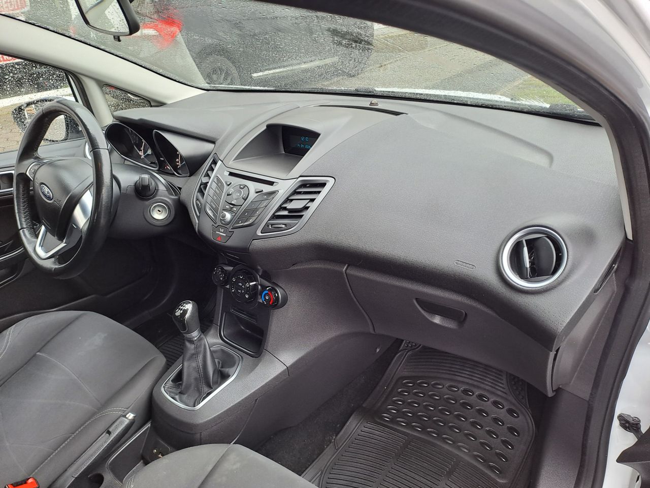 Zunanja slika - Ford Fiesta - 1,25 Trend - 10