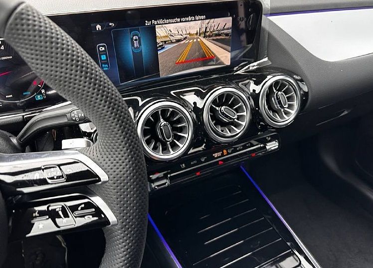 Zunanja slika - Mercedes-Benz GLA-Razred - GLA 180 AMG Line Edition - 8