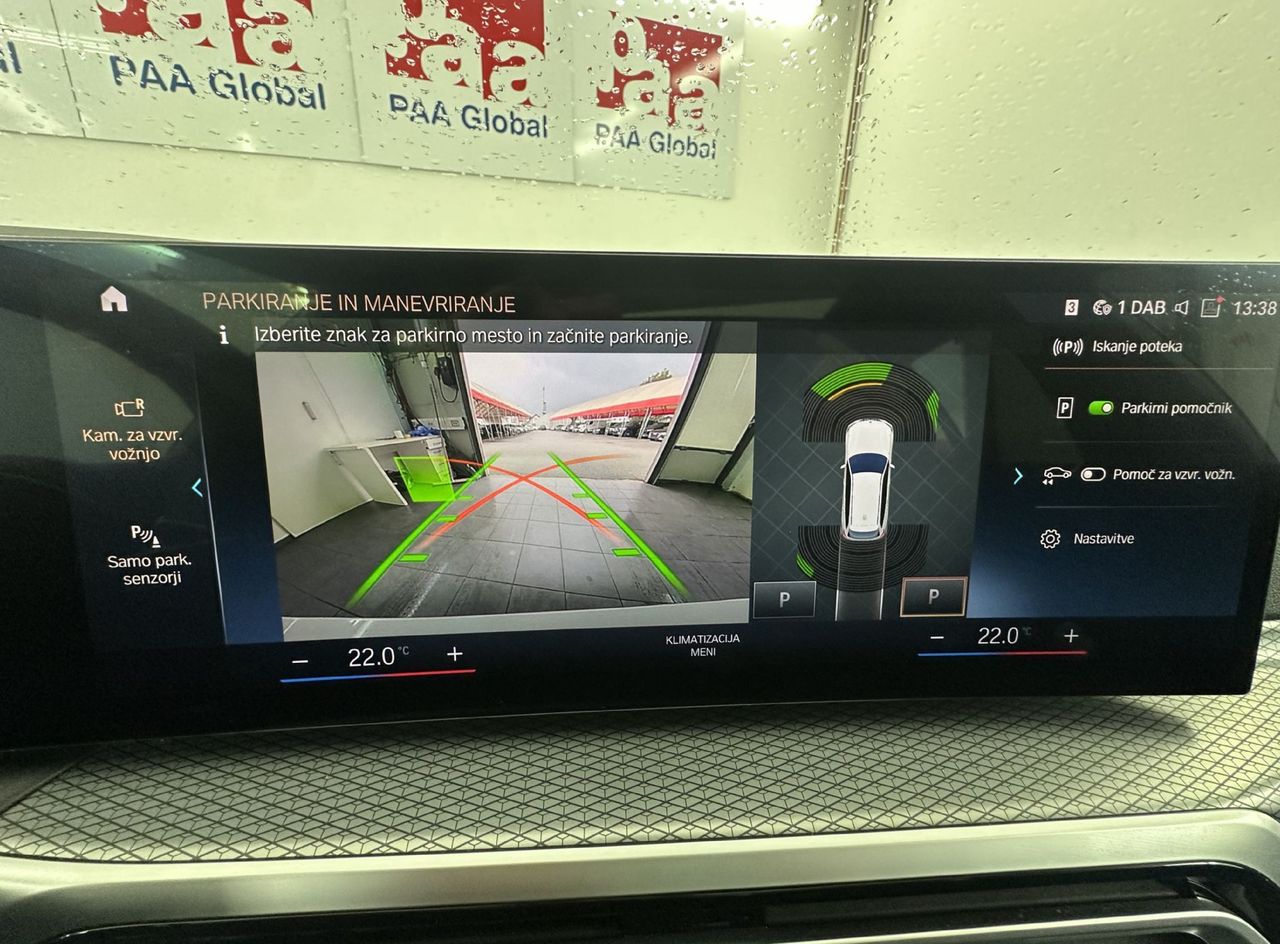 Zunanja slika - BMW Serija 3 - Touring: 330d Avt. M paket.KAMERA.USNJE.LED.SAMO 68.000 - 11