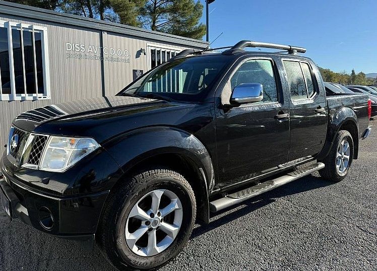 Zunanja slika - Nissan Navara - 2.5 dci 4x4 NA KREDIT BREZ POLOGA - 2