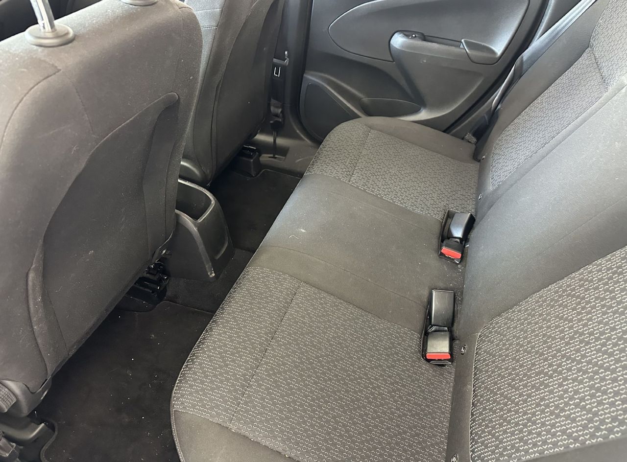 Zunanja slika - Opel Crossland X - 1.2 61KW.1 lastnik.12 mesečno jamstvo - 5