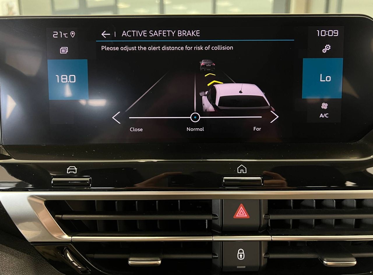 Zunanja slika - Citroën C4 - 1.2-FULL-LED-HUD-GRET-SED-KAM-NAVI-DAB-PDC-17C - 16