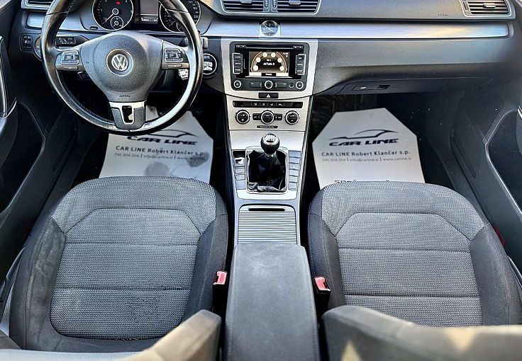 Zunanja slika - VW Passat - Variant 2.0 TDI BlueM.Tech. Comfortline 103kW - 7