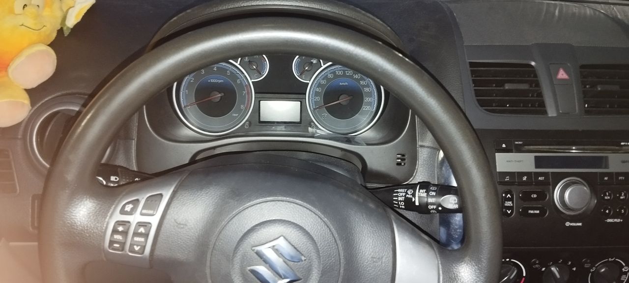 Zunanja slika - Suzuki SX4 - 4x4 1,6 Deluxe - 9