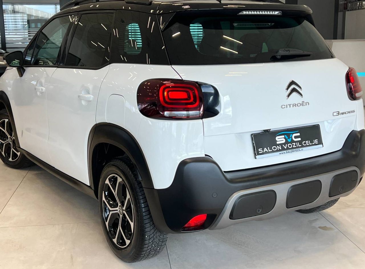 Zunanja slika - Citroën C3 Aircross - 1.2-1.LASTNIK-KOT NOV-SERVISIRAN-OBROK ŽE 150€... - 7