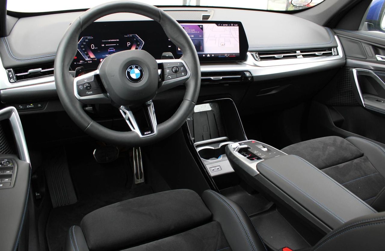 Zunanja slika - BMW X1 - serija :  sDrive18i  AT  M SPORT KAMERA KEYLESS LED - 11