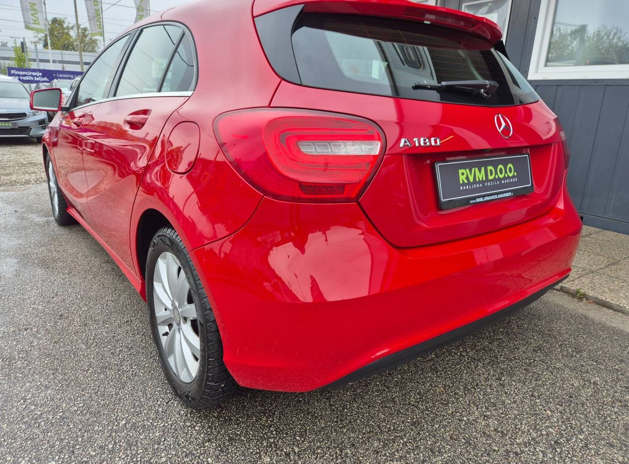 Zunanja slika - Mercedes-Benz A-Razred - STYLE°SLO°BI-XENON°KAMERA°AVT.KLIMA°ALU°BLUETOOTH. - 3