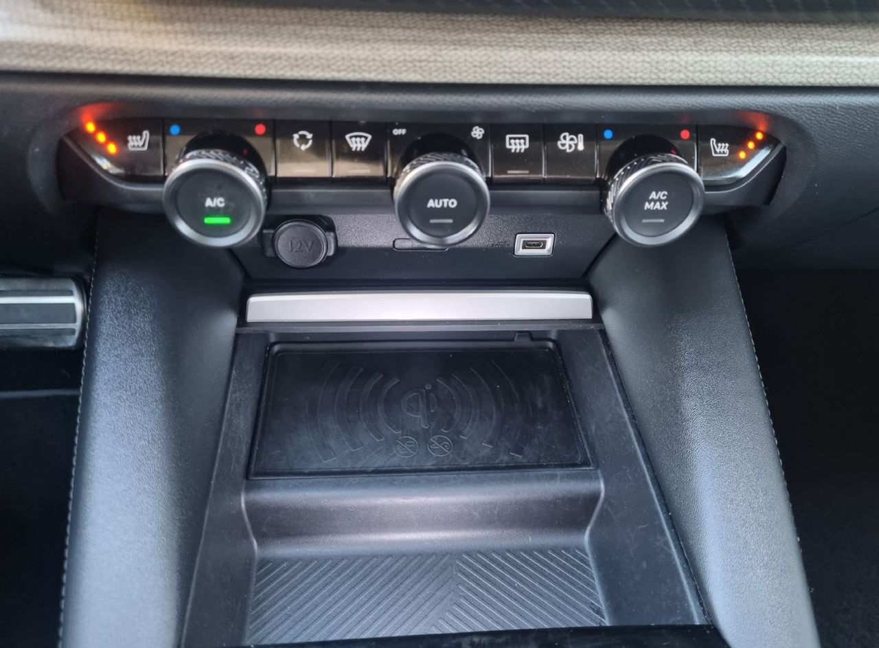 Zunanja slika - Citroën C5 X - 1.6 PHEV 225 SHINE PACK+POTRJENA SERVISNA+MALO KM - 14