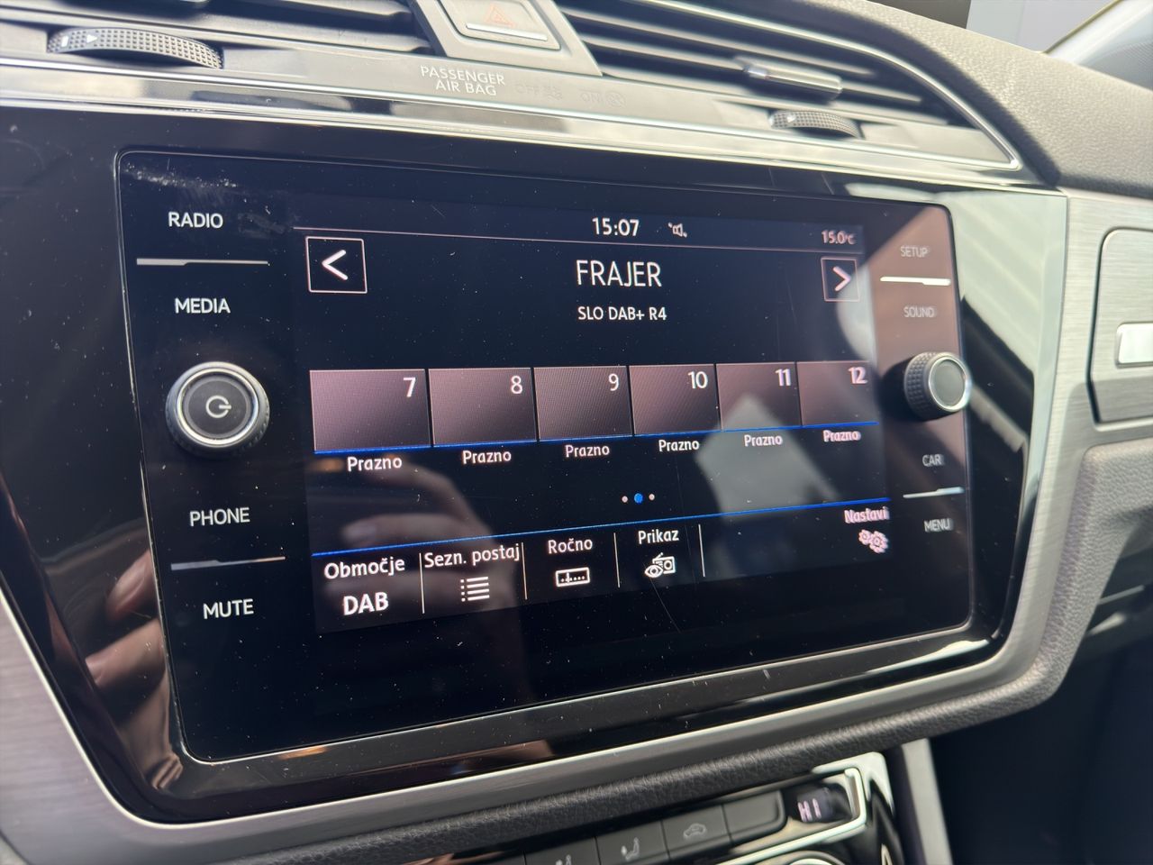 Zunanja slika - VW Touran - 2,0 TDI DSG - 2