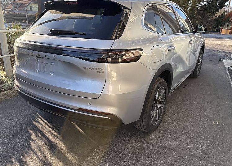 Zunanja slika - Geely StarRay EM-i - 1.5 PHEV MAX PRO - 2