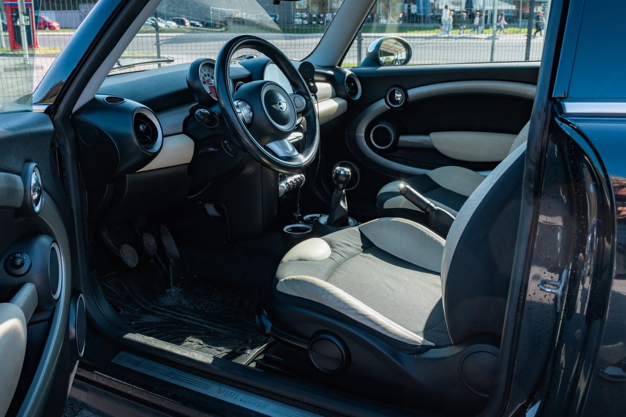 Zunanja slika - MINI Cooper - Mini 1.6 Chili paket | SLO | ALU | KLIMA | USNJE - 8