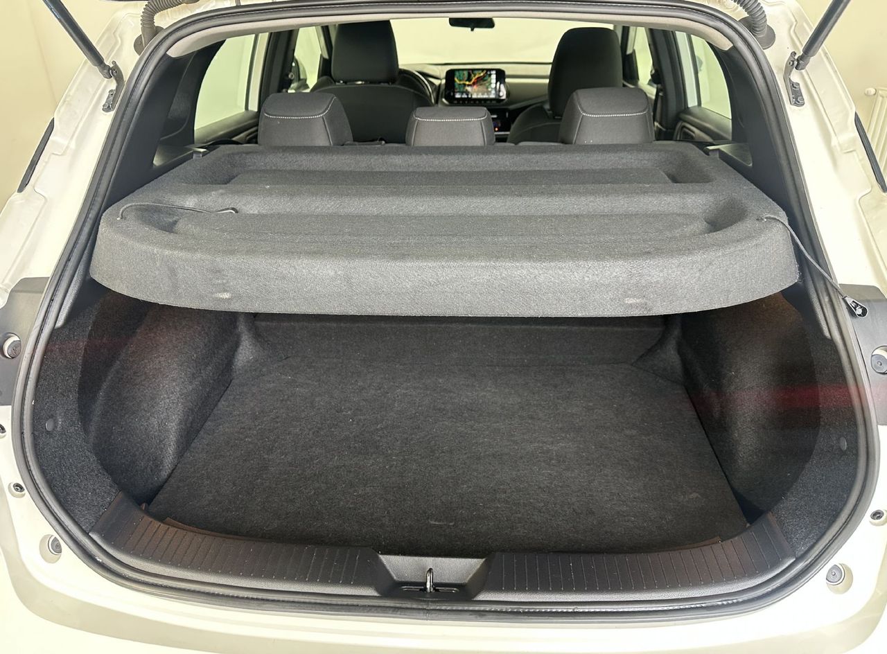 Notranja slika - Nissan Qashqai - CROSSOVER 1.3MHEV 140.NAVI.ACC.KAMERA.LED.BENCIN - 16