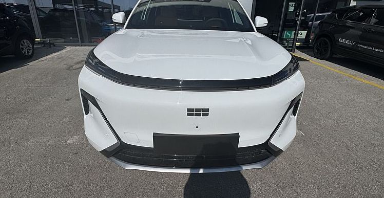 Zunanja slika - Geely StarRay EM-i - MAX - 8