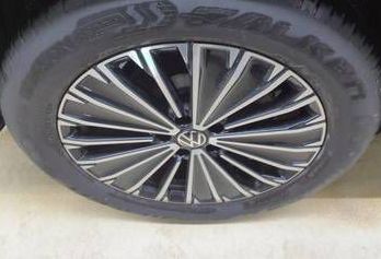 Zunanja slika - VW Tiguan - 2.0 TDI DSG 110kW.KAMERA.LED.USNJE.ACC.2025 - 3