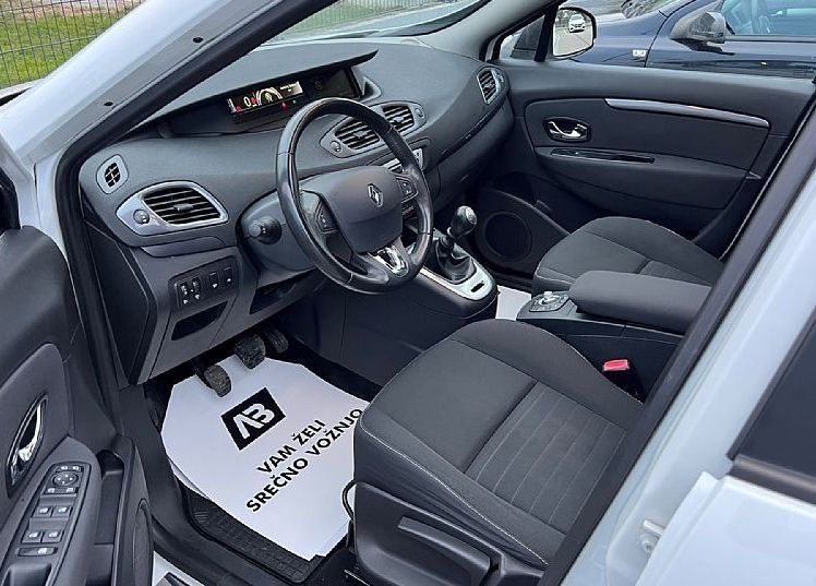 Zunanja slika - Renault Scénic - Grand Scenic 1.5 dCi+1.LAST+SLO+NAVI+PANORAMA+Limited Edition . - 9