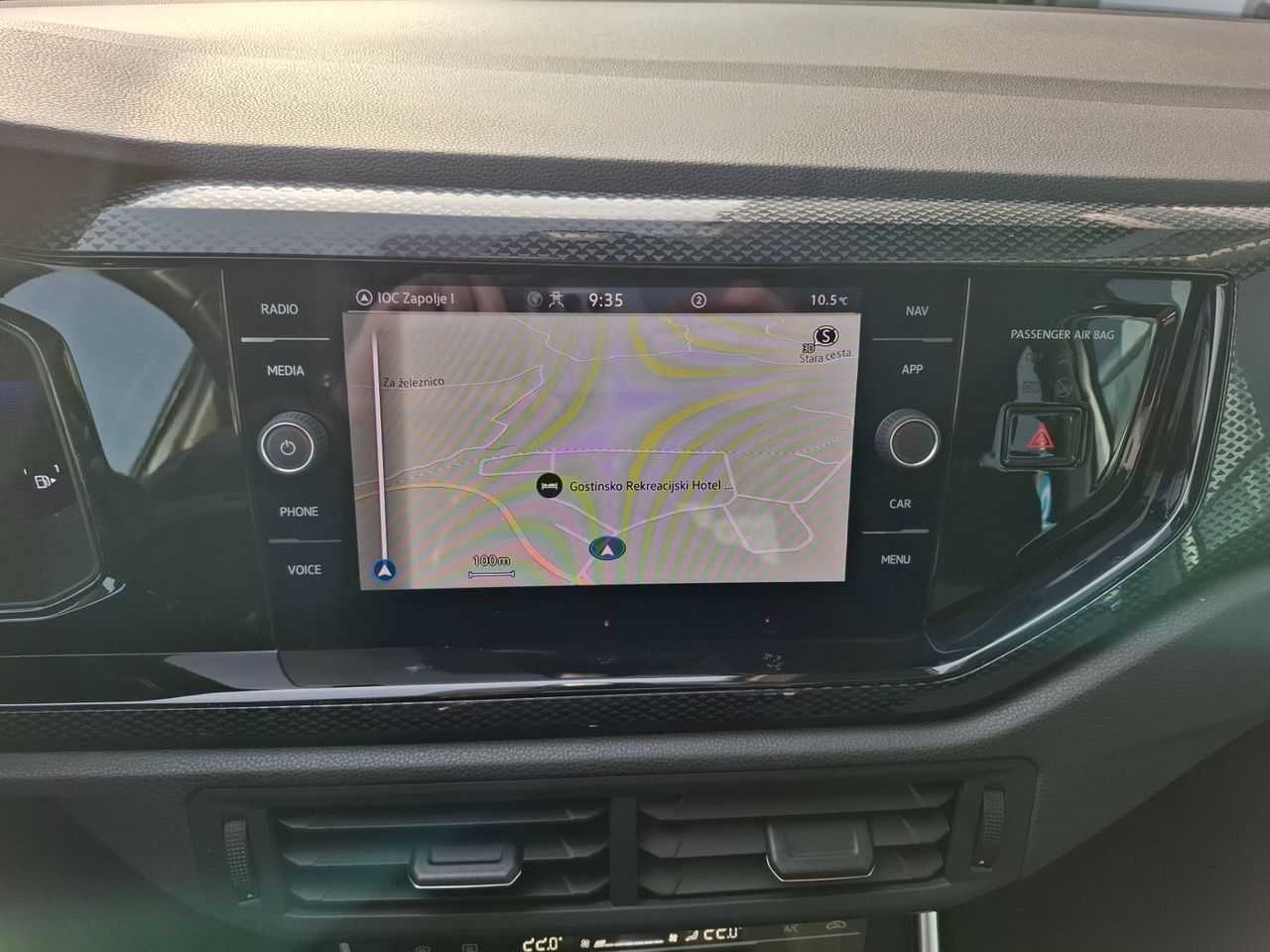 Zunanja slika - VW Taigo - 1.0 TSI AVTOMATIK - 3