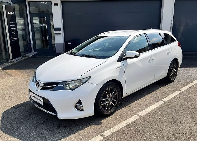 Zunanja slika - Toyota Auris - TS 1.4 D-4D Luna - 1