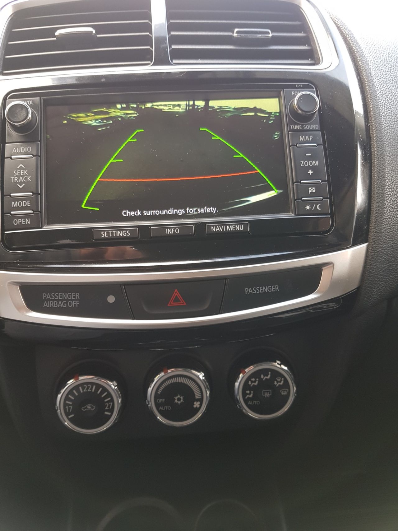 Zunanja slika - Mitsubishi ASX - 2.2 DID HP 4WD AUT. - 15