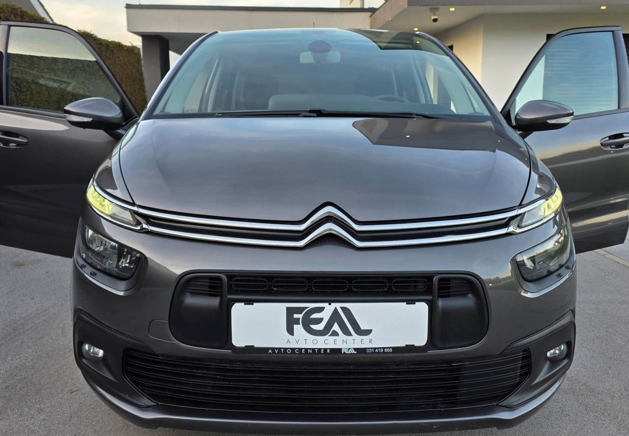 Zunanja slika - Citroën C4 - Picasso 1.2 PT-1 LASTNIK-SERVISNA KNJIGA-FACELIFT-ODLIČEN - 7