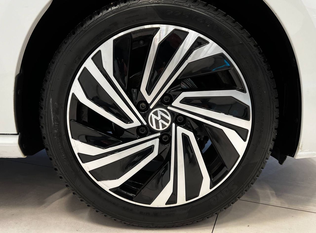 Zunanja slika - VW Golf - Sportsvan 1.0 TSI-JAMSTVO-SERVISIRAN-OBROK ŽE OD 160€ - 20