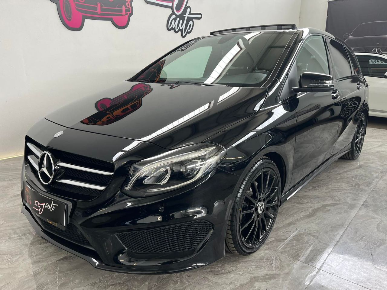 Zunanja slika - Mercedes-Benz B-Razred - B 200 CDI AMG Line - 1
