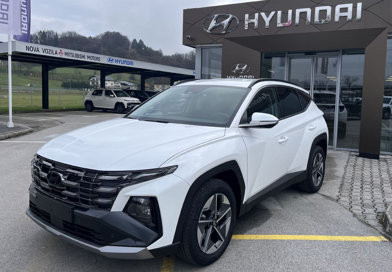 Zunanja slika - Hyundai Tucson - 1.6 T-GDI 150 PREMIUM - 3