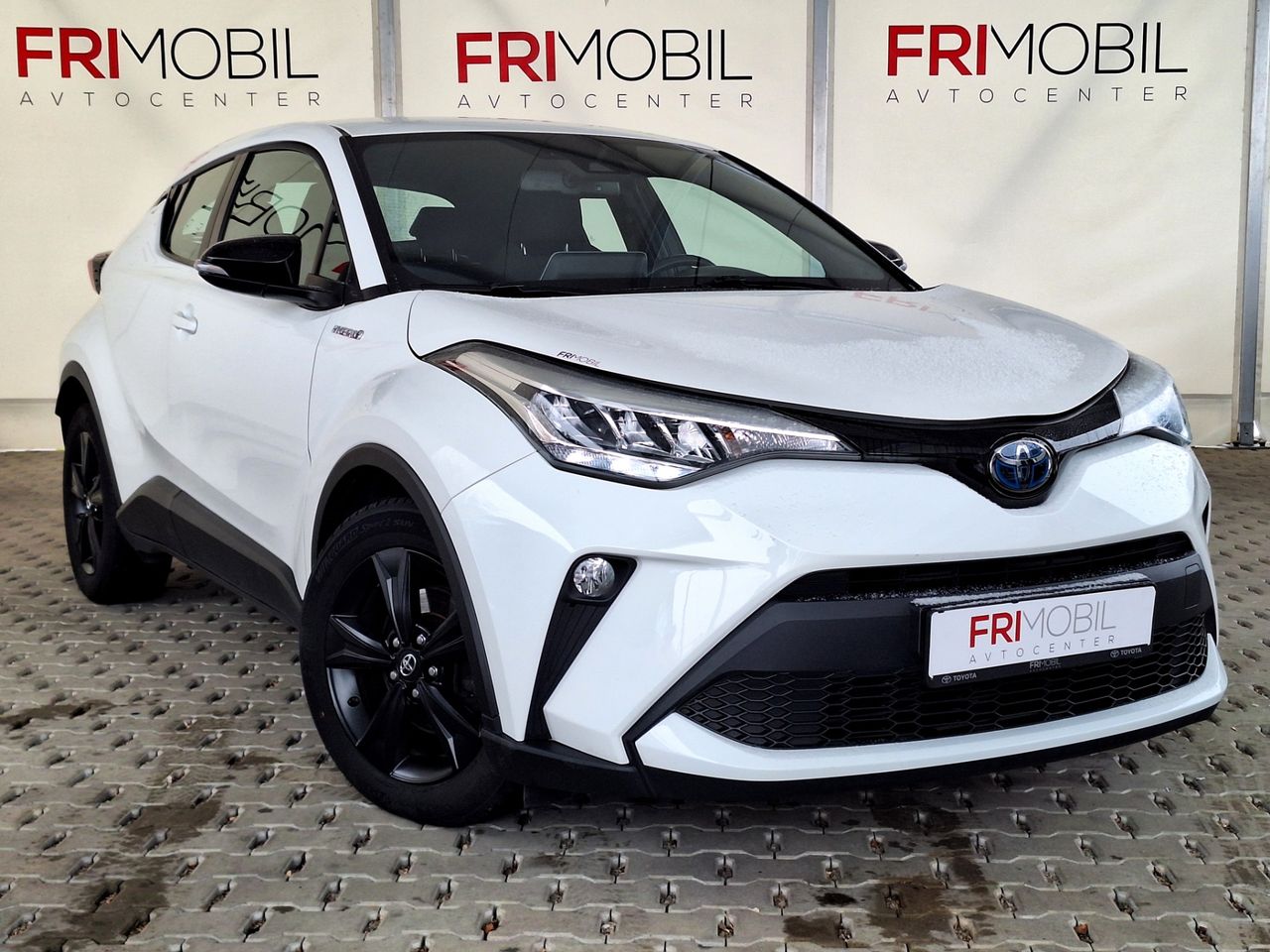 Zunanja slika - Toyota C-HR - 1.8 Hybrid C-ENTER Smart E-CVT•VL.KLJUKA•KAMERA• - 2