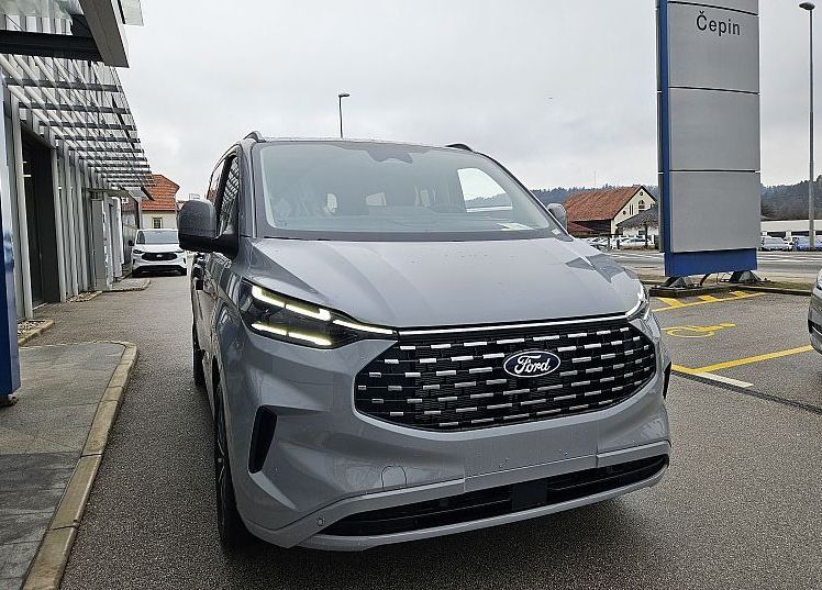 Zunanja slika - Ford Tourneo - Custom TITANIUM X 2.0 TDCi A8 L1H1  ZALOGA - 8