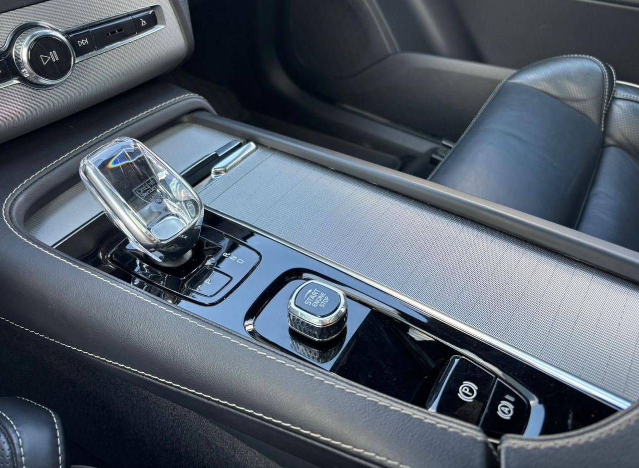 Zunanja slika - Volvo XC90 - B5 D Plus Dark AT AWD Zračno ACC Pano - 12